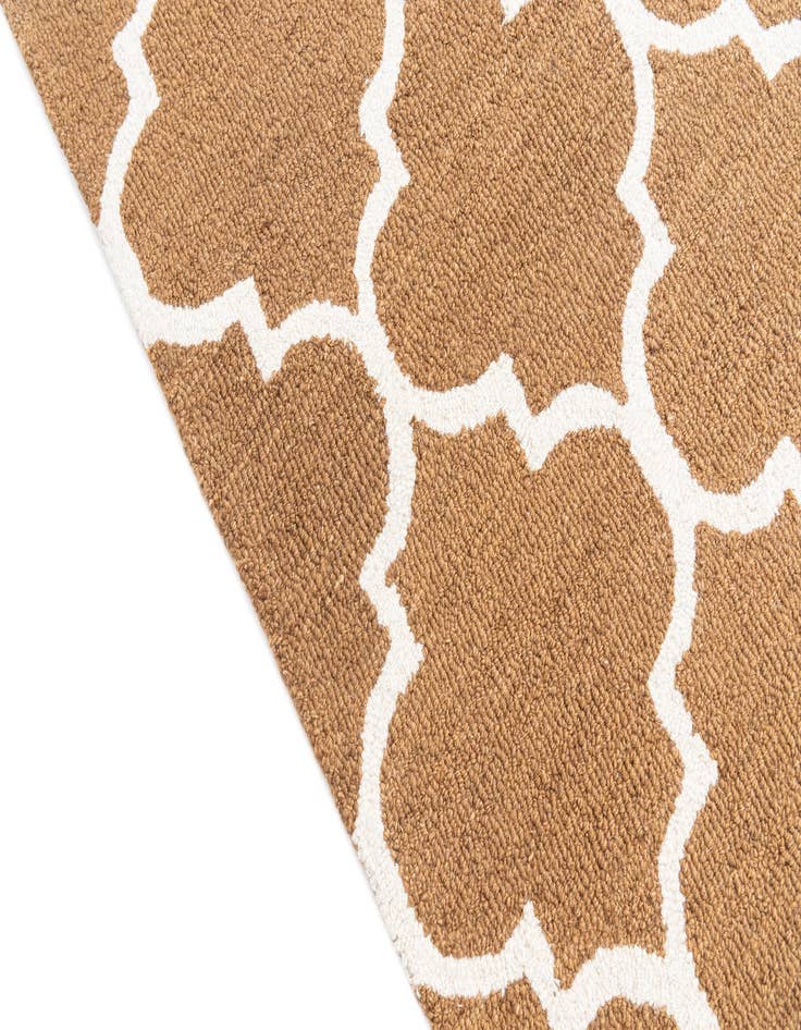 Detail image of  5' 1 x 8' Luna Rug