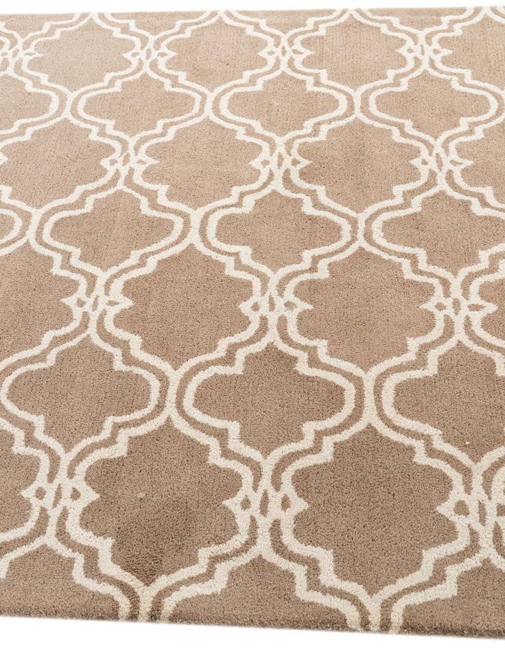 Detail image of  5' 1 x 8' Luna Rug