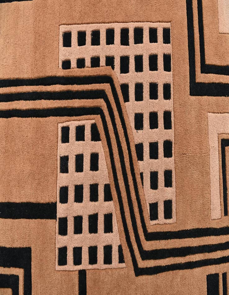 Detail image of  5' 1 x 7' 10 Luna Rug