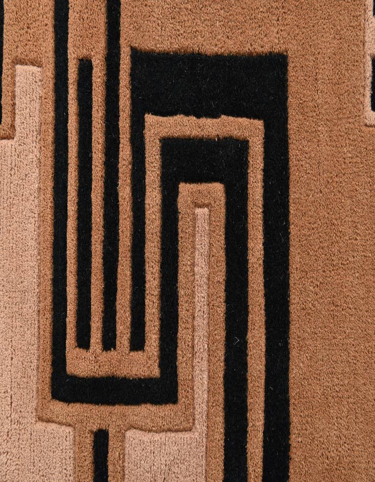 Detail image of  5' 1 x 7' 10 Luna Rug