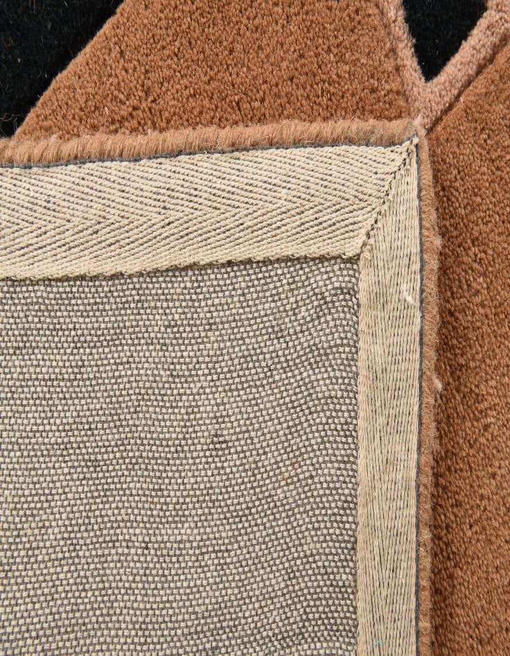 Detail image of  5' 1 x 7' 10 Luna Rug