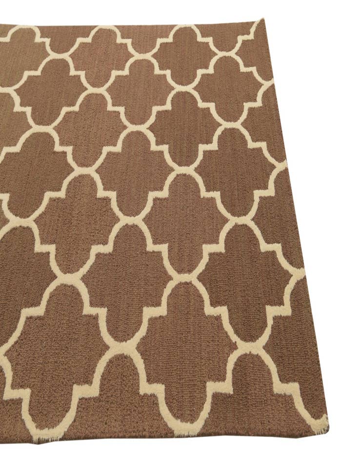 Detail image of  5' x 8' Luna Rug