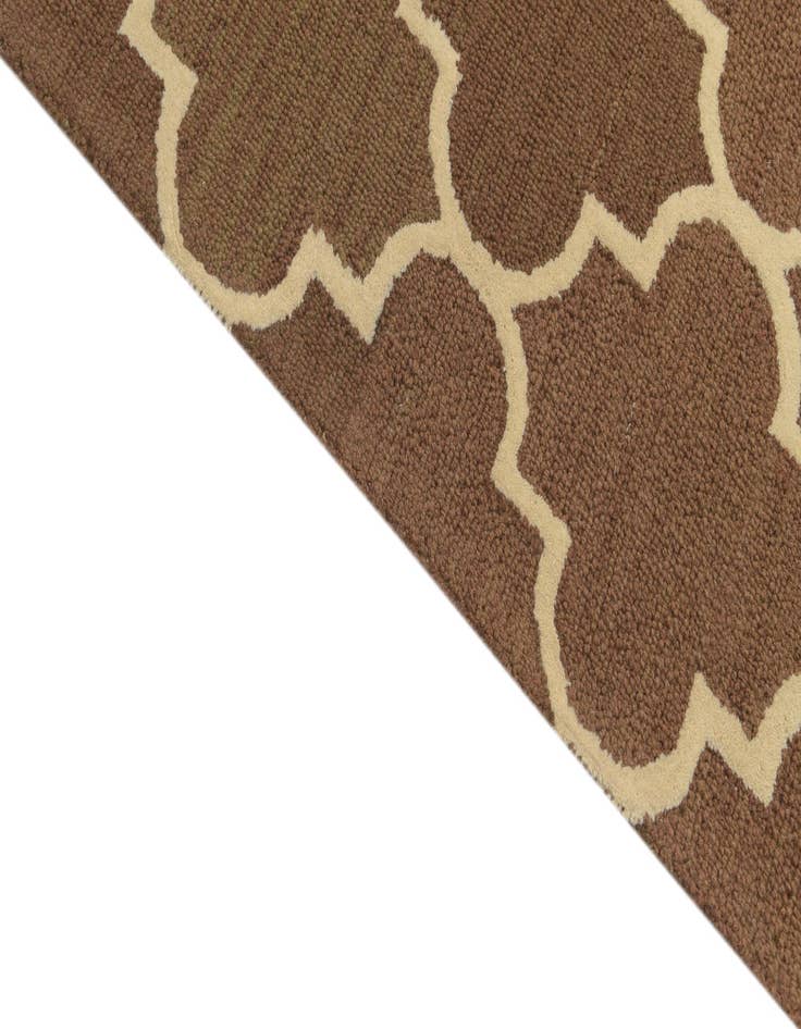 Detail image of  5' x 8' Luna Rug