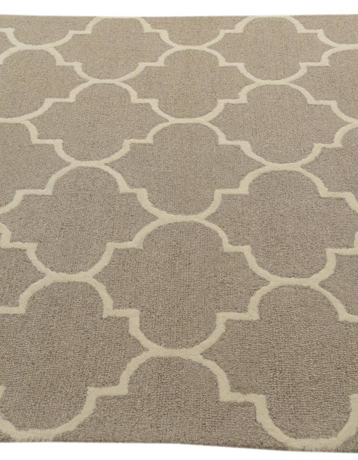 Detail image of  5' x 8' Luna Rug