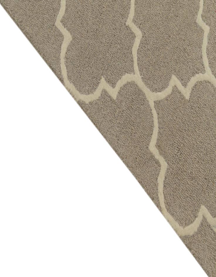 Detail image of  5' x 8' Luna Rug