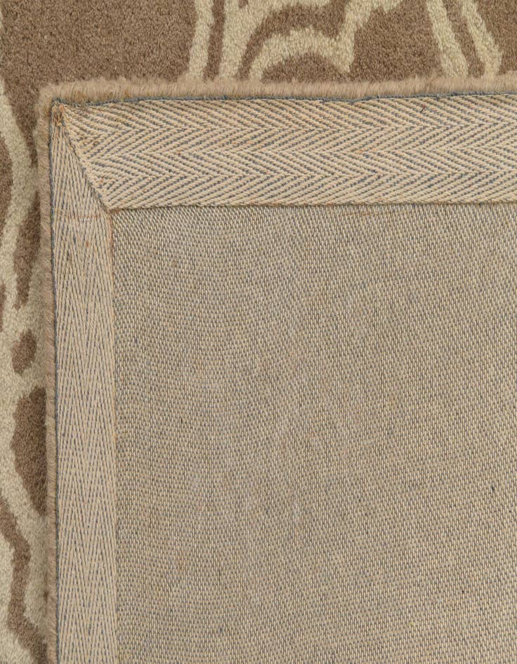 Detail image of  5' x 8' Luna Rug