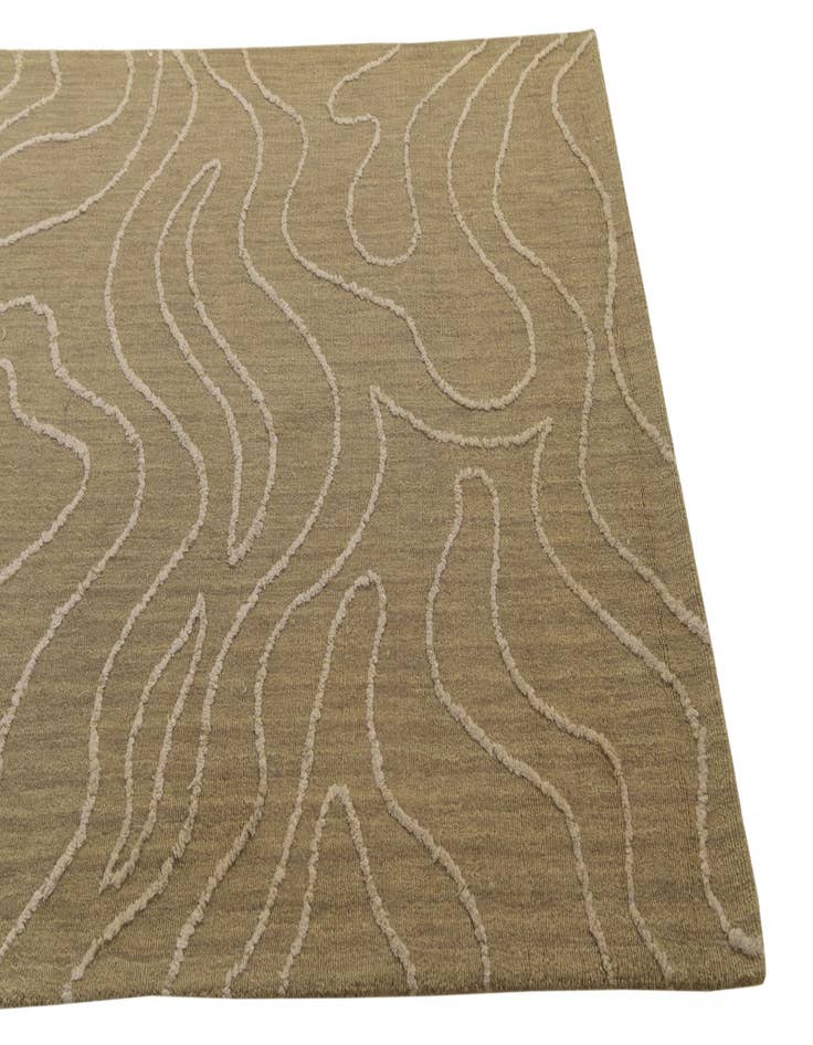 Detail image of  5' x 7' 10 Luna Rug