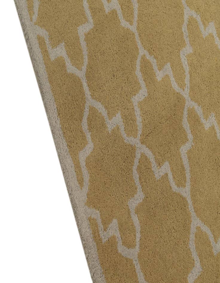 Detail image of  5' 1 x 8' Luna Rug