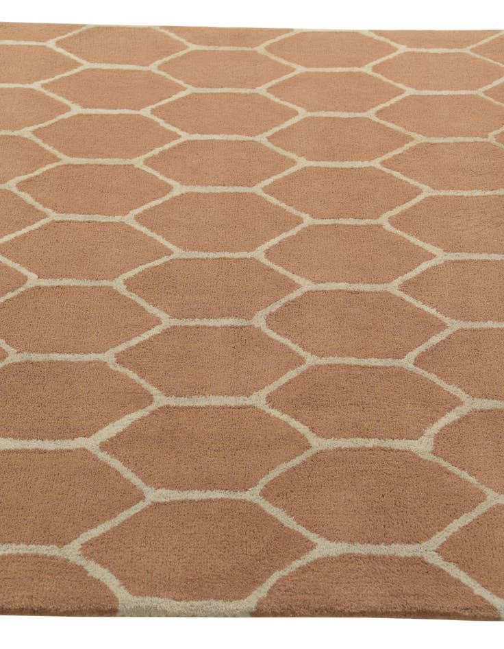 Detail image of  5' x 7' 10 Luna Rug