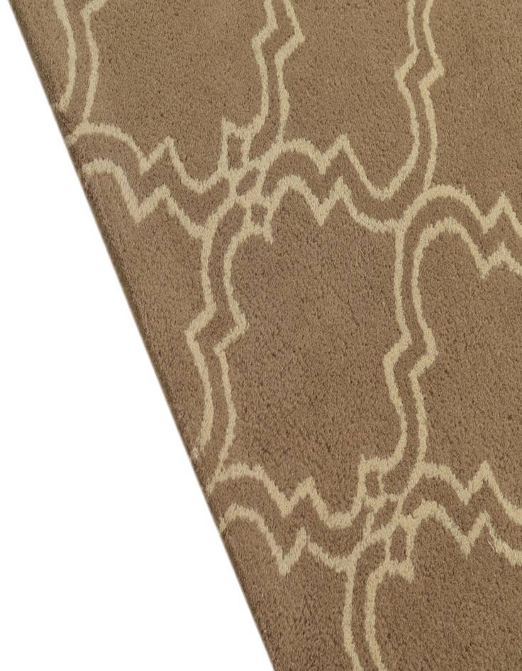 Detail image of  5' x 8' Luna Wool Rug