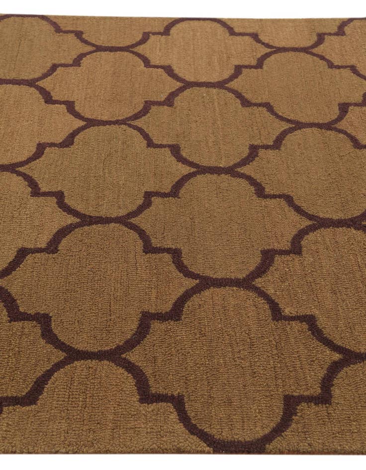 Detail image of  5' x 8' Luna Wool Rug