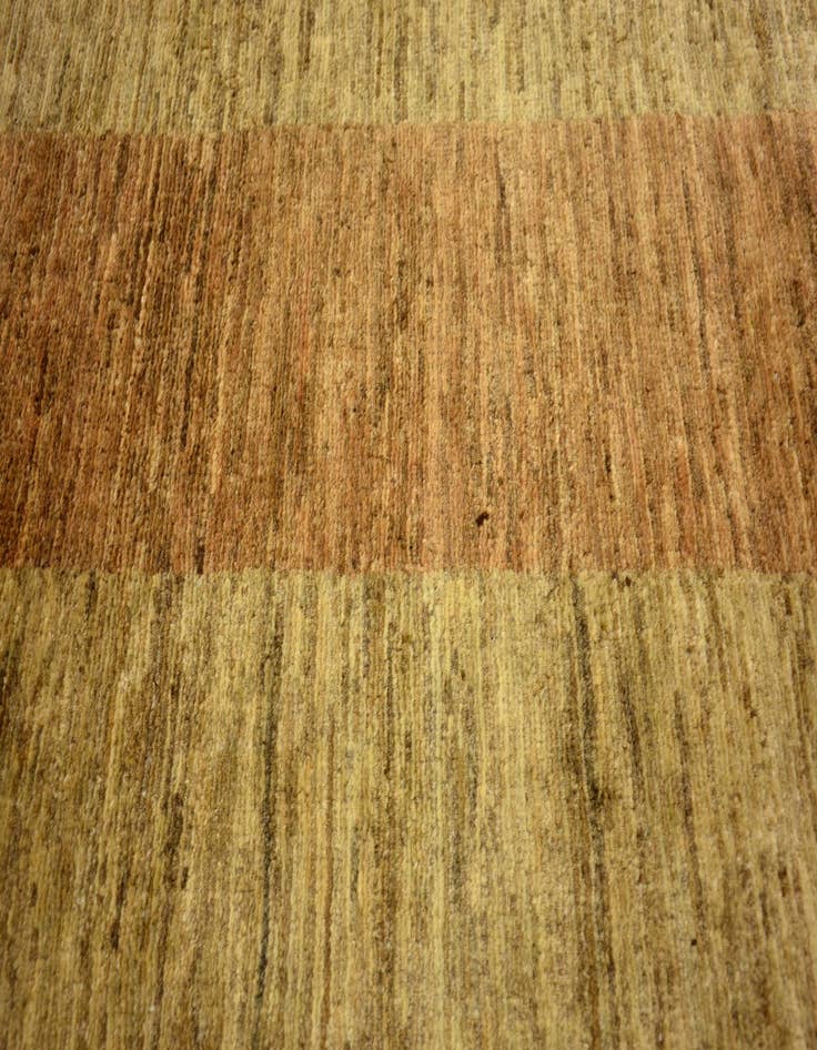 Detail image of  4' 1 x 5' 8  Hand Knotted Modern Ziegler Oriental Rug