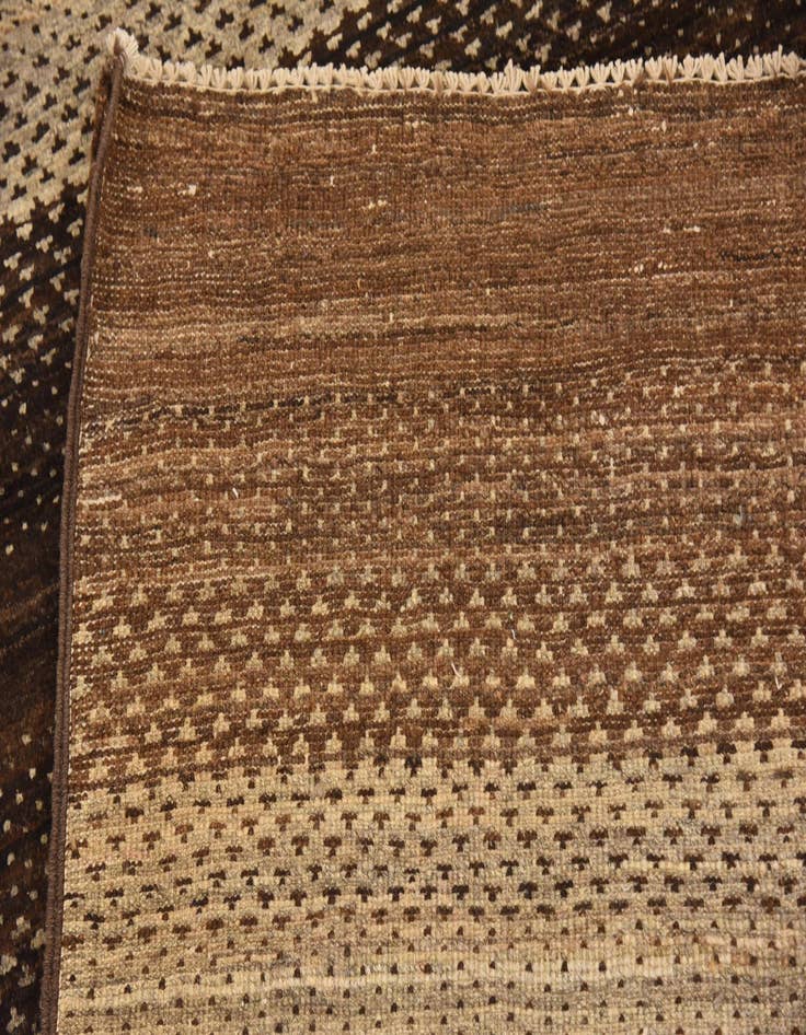 Detail image of  4' x 5' 10  Hand Knotted Modern Ziegler Rug