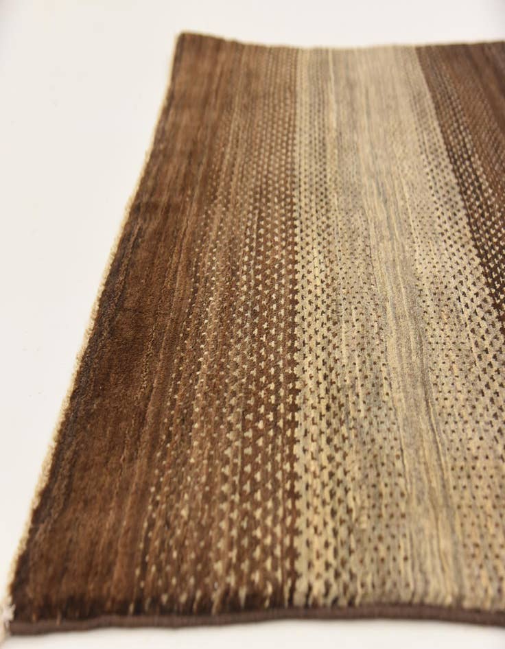 Detail image of  4' x 5' 10  Hand Knotted Modern Ziegler Rug