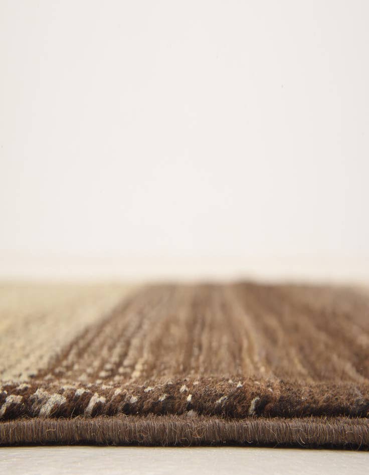 Detail image of  4' x 5' 10  Hand Knotted Modern Ziegler Rug