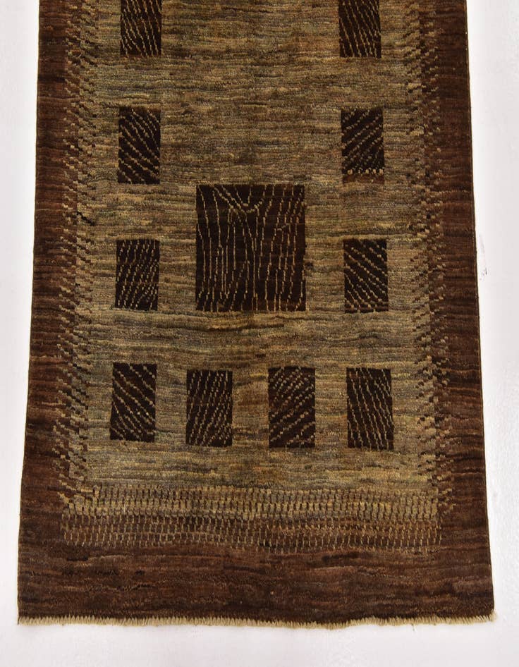 Detail image of  3' 3 x 4' 10  Hand Knotted Modern Ziegler Oriental Rug