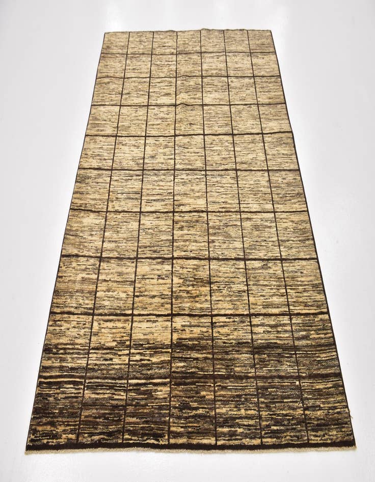 Detail image of  5' x 6' 7  Hand Knotted Modern Ziegler Oriental Rug