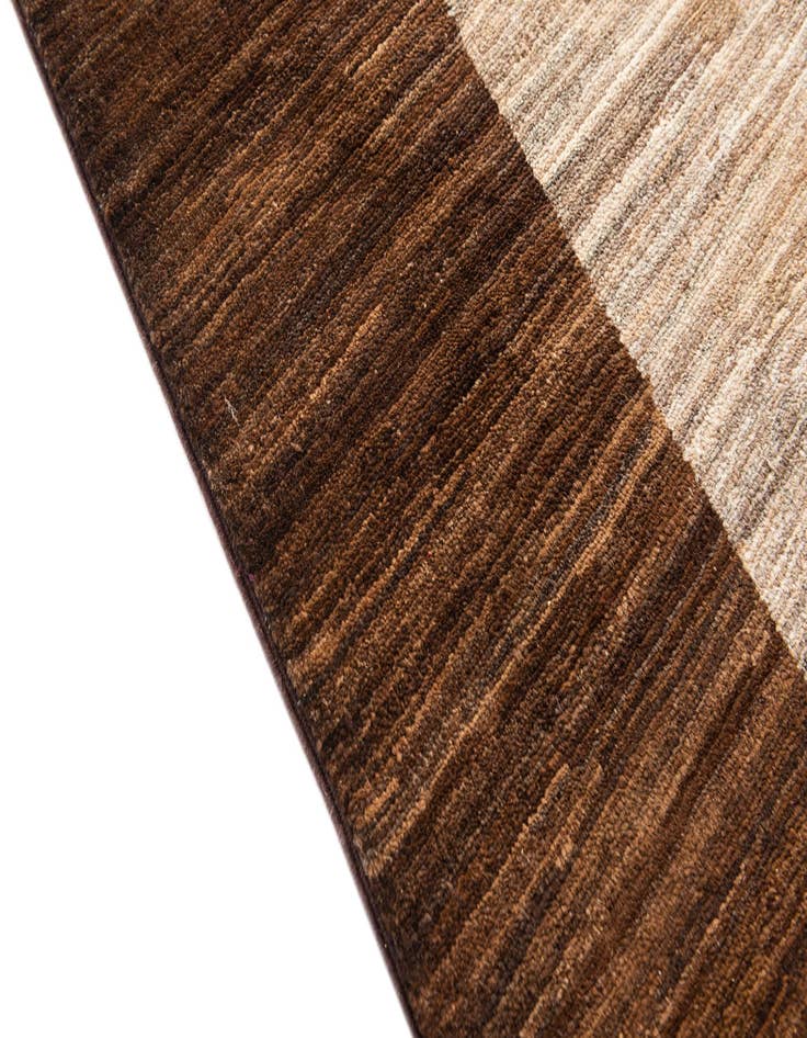 Detail image of  4' 10 x 6' 4  Hand Knotted Modern Ziegler Rug