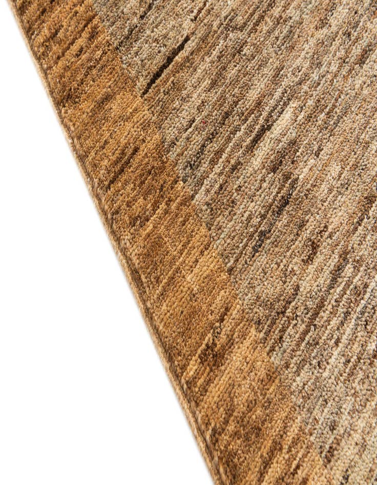 Detail image of  4' 1 x 6' 4  Hand Knotted Modern Ziegler Rug