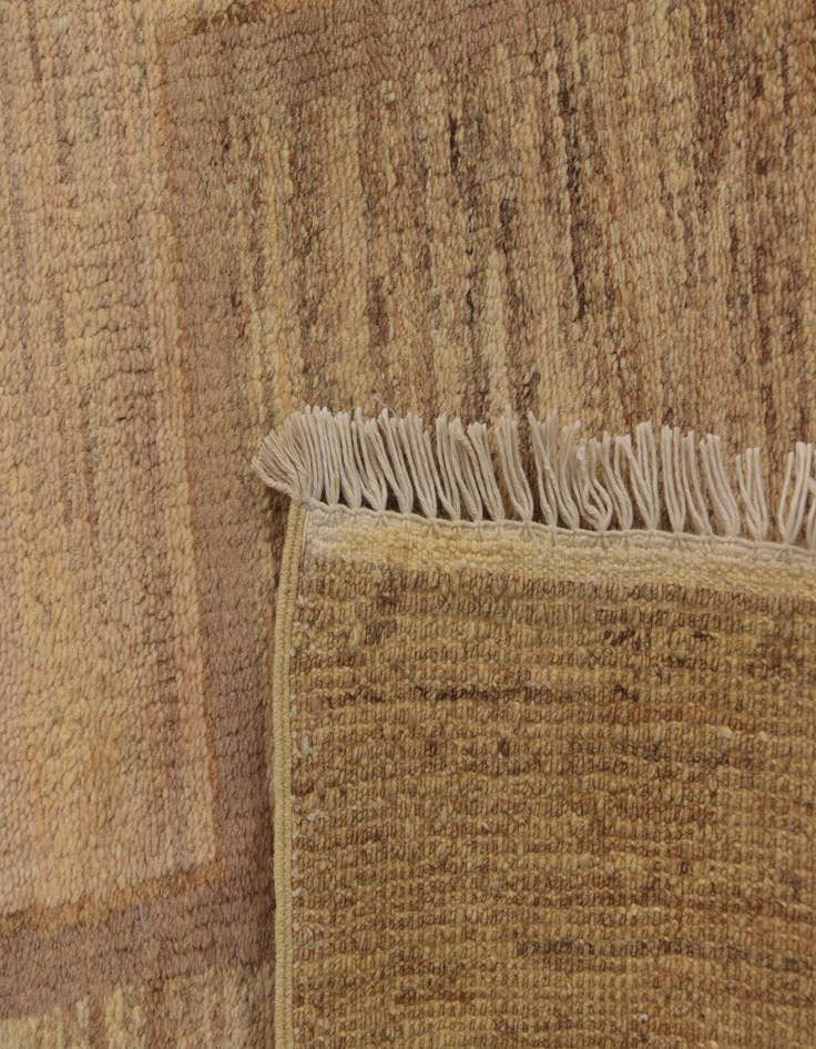 Detail image of  5' 8 x 7' 9  Hand Knotted Modern Ziegler Rug