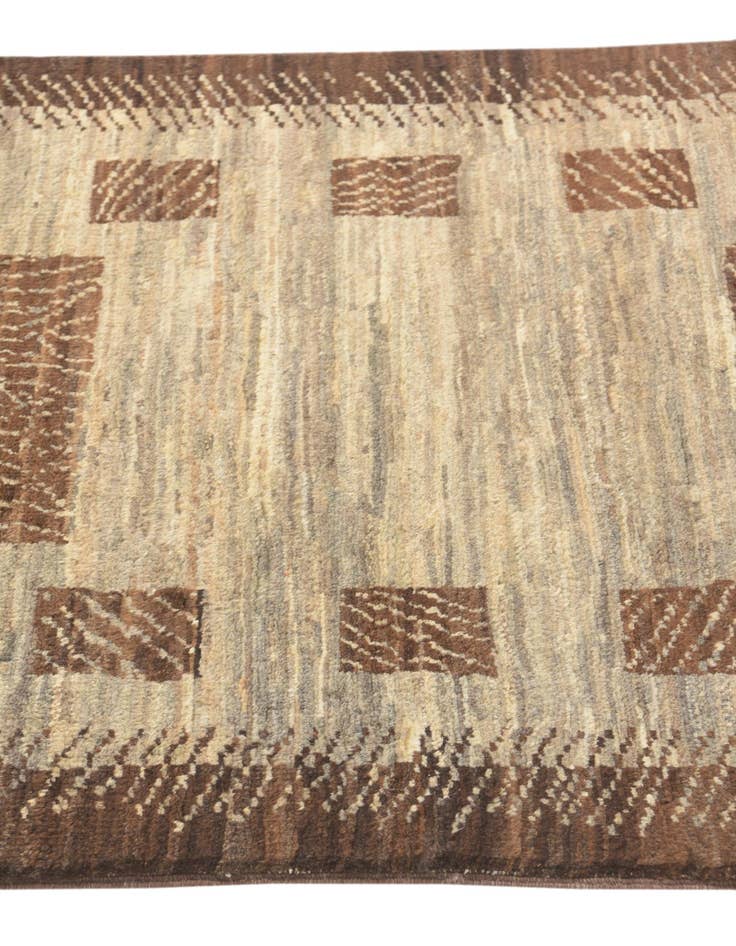 Detail image of  2' 6 x 4' 2  Hand Knotted Modern Ziegler Rug