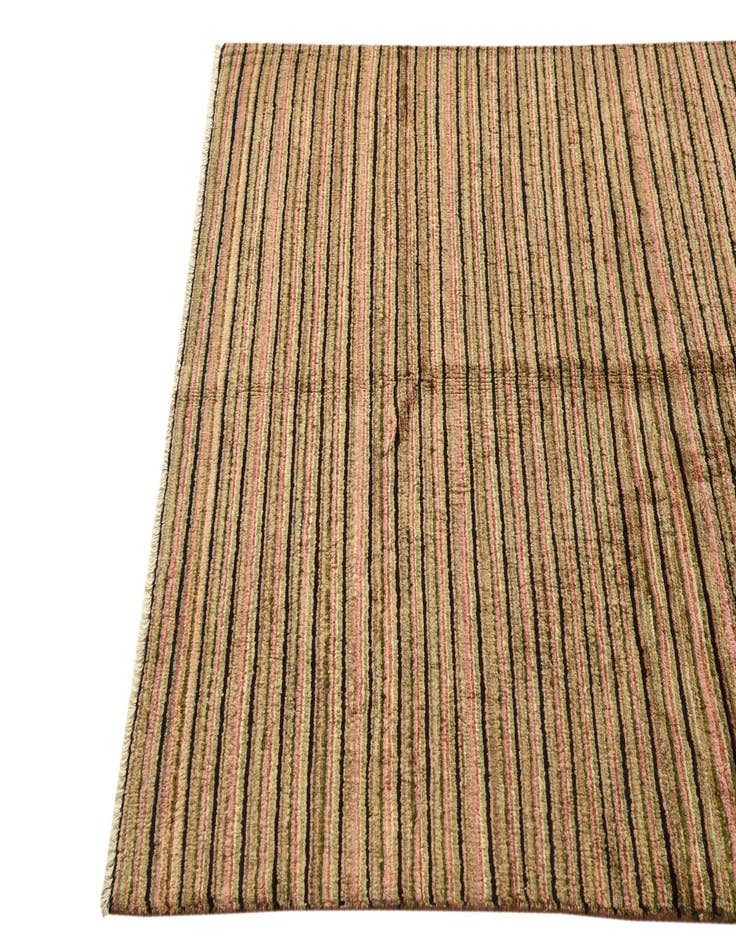 Detail image of  4' 1 x 6' 3  Hand Knotted Modern Ziegler Rug