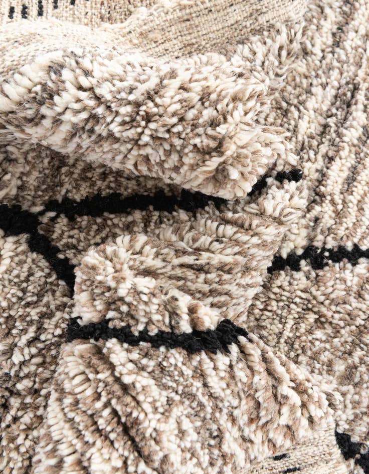 Detail image of  5' x 8' 6  Hand Knotted Moroccan Wool Rug