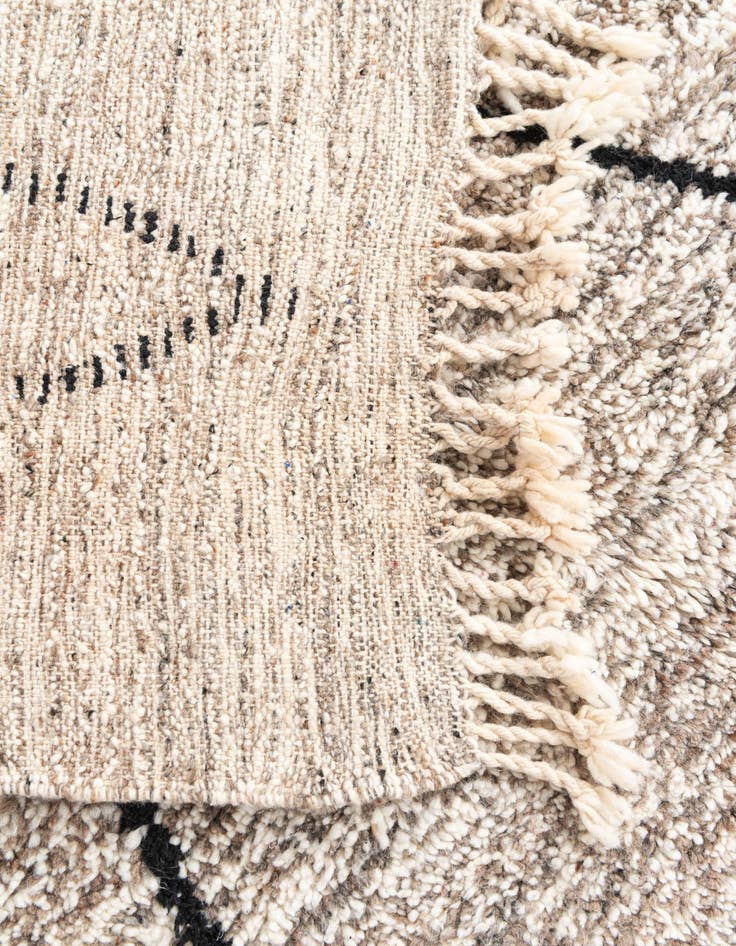 Detail image of  5' x 8' 6  Hand Knotted Moroccan Wool Rug