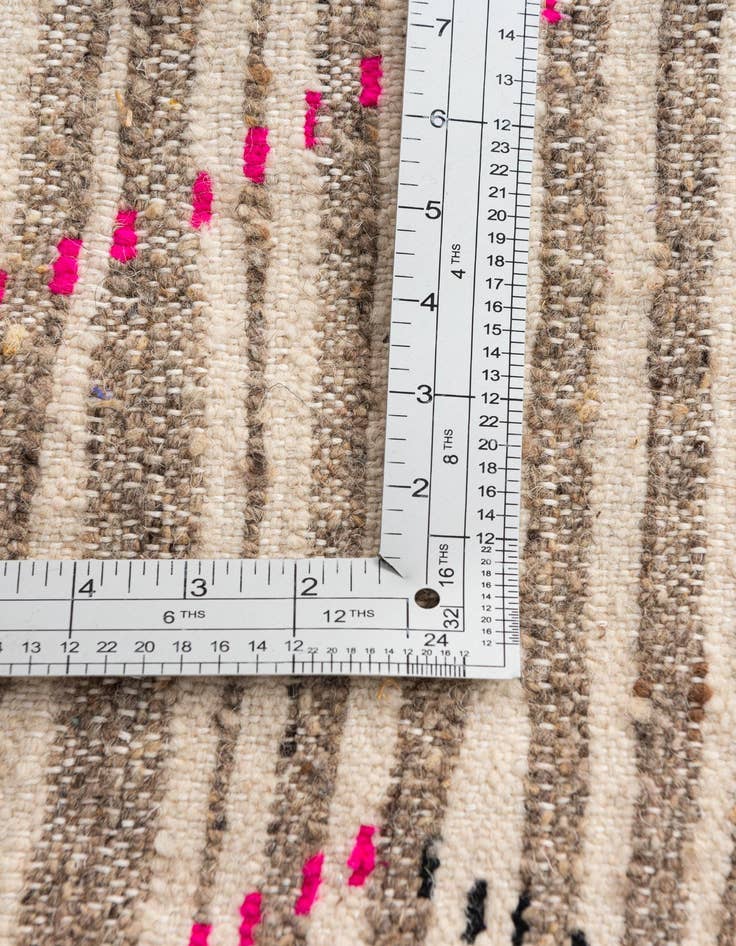 Detail image of  5' x 8' 5  Hand Knotted Moroccan Wool Rug