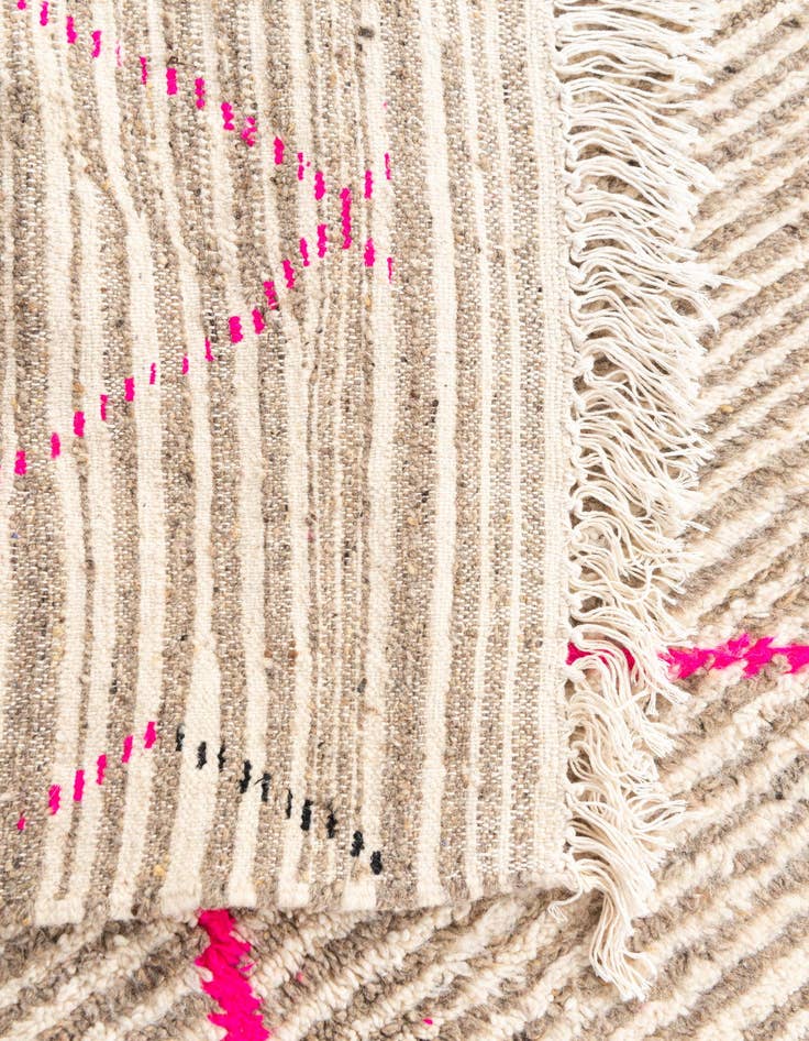 Detail image of  5' x 8' 5  Hand Knotted Moroccan Wool Rug