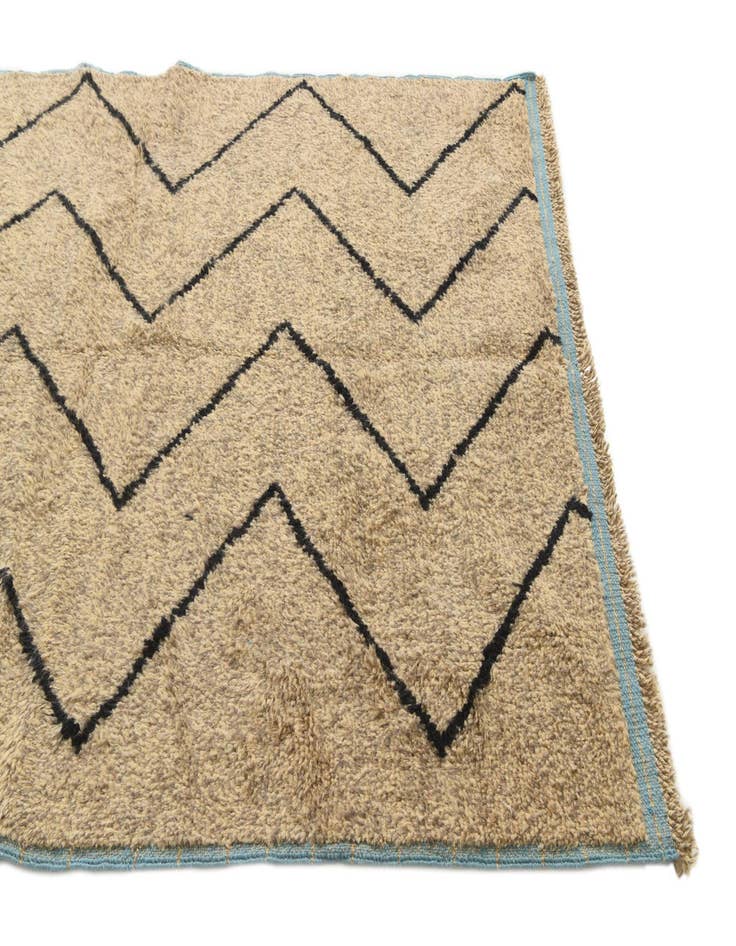 Detail image of  5' 1 x 8' 4  Hand Knotted Moroccan Wool Rug