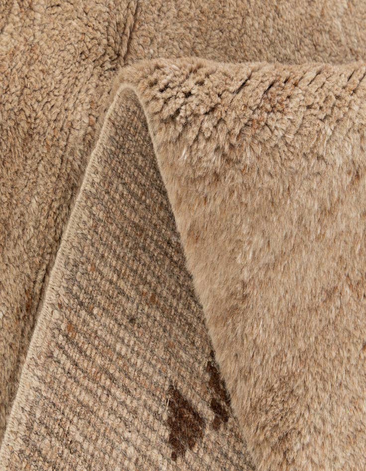 Detail image of  4' 4 x 6' 9  Hand Knotted Moroccan Wool Rug