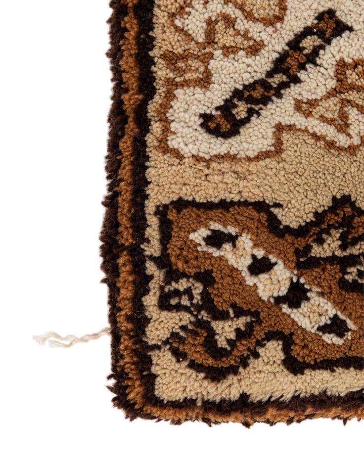 Detail image of  5' 1 x 8' 10  Hand Knotted Moroccan Wool Rug