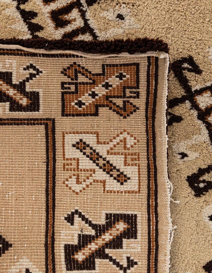 Detail image of  5' 1 x 8' 10  Hand Knotted Moroccan Wool Rug