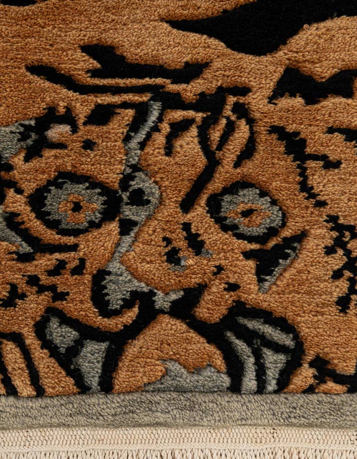 Detail image of  4' 1 x 5' 9  Hand Knotted Nepal Wool Rug