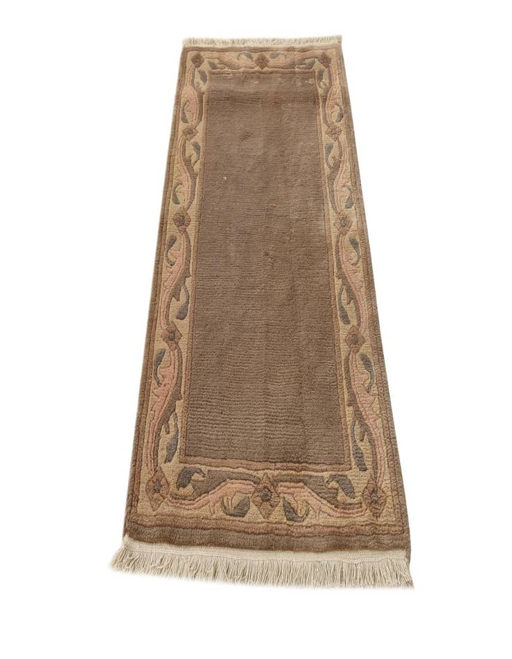 Detail image of  2' 4 x 4' 6  Hand Knotted Nepal Wool Rug