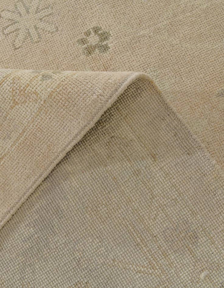 Detail image of 8' 6 x 9' 9 Hand Knotted Oushak Wool Rug