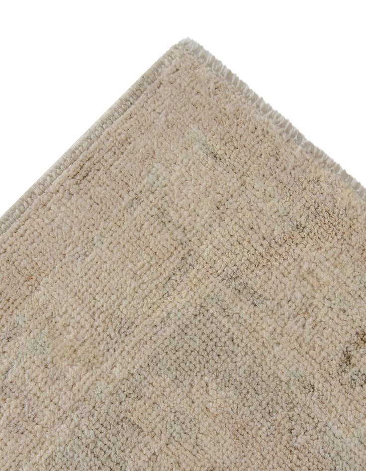 Detail image of 8' 2 x 9' 10 Hand Knotted Oushak Wool Rug