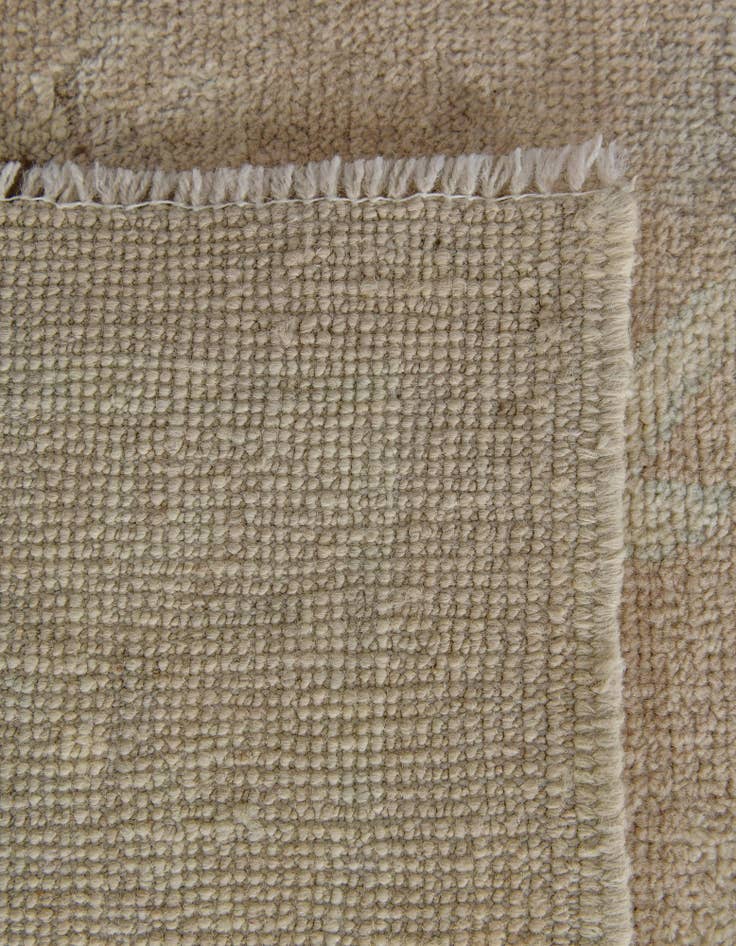 Detail image of 8' 2 x 9' 10 Hand Knotted Oushak Wool Rug