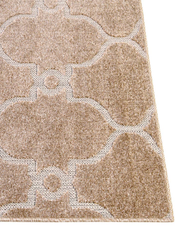 Detail image of  7' x 10'  Washable Lattice Indoor / Outdoor Rug