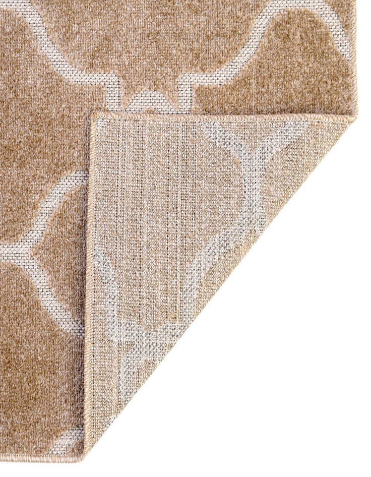 Detail image of  7' x 10'  Washable Lattice Indoor / Outdoor Rug