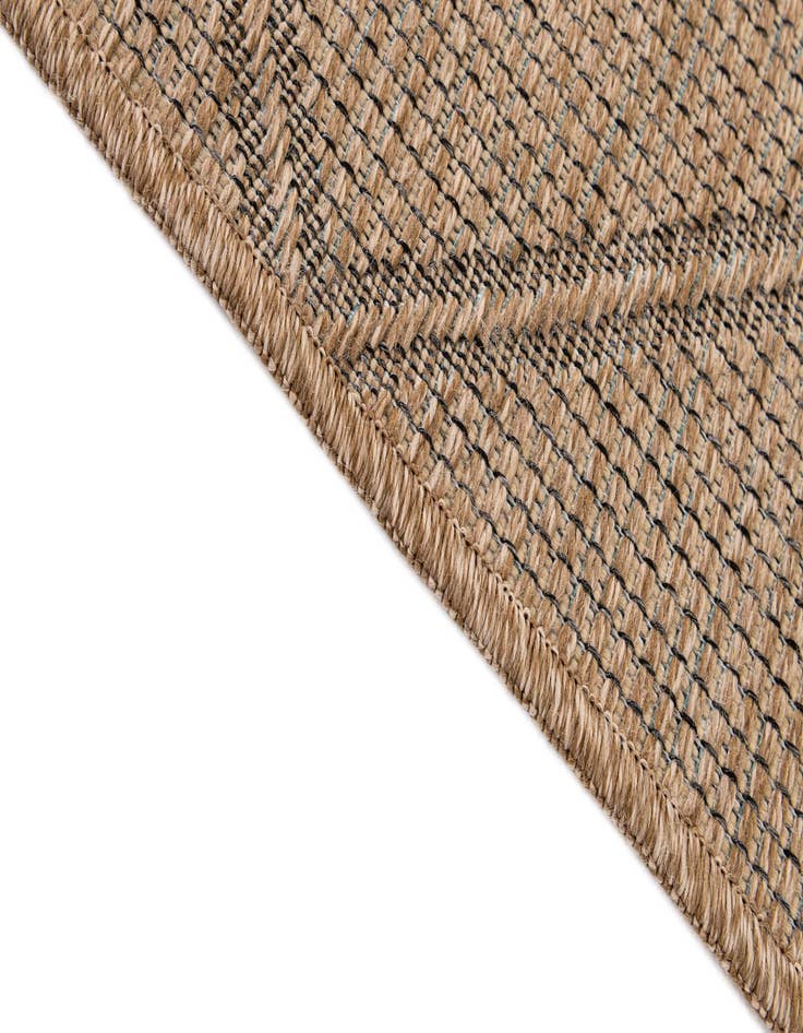 Detail image of  5' 3 x 7' 5  Washable Modern Indoor / Outdoor Rug