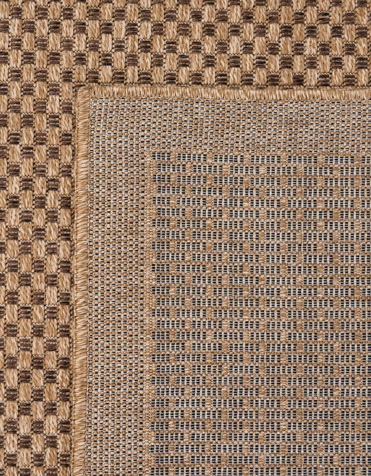 Detail image of  4' 10 x 7' 3  Washable Modern Indoor / Outdoor Rug