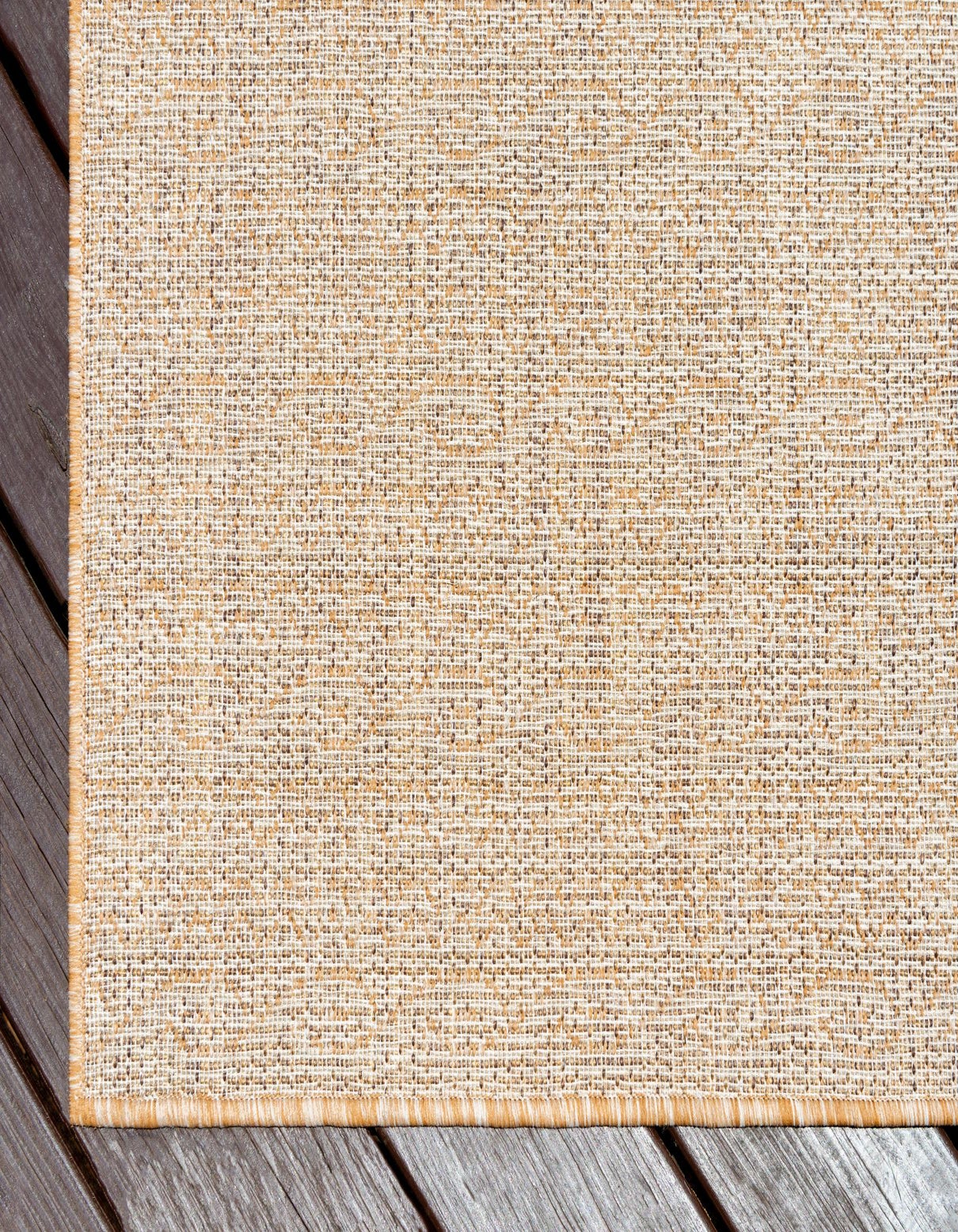 Light Brown 5' 3 x 8' Modern Indoor / Outdoor Rug | Rugs.com