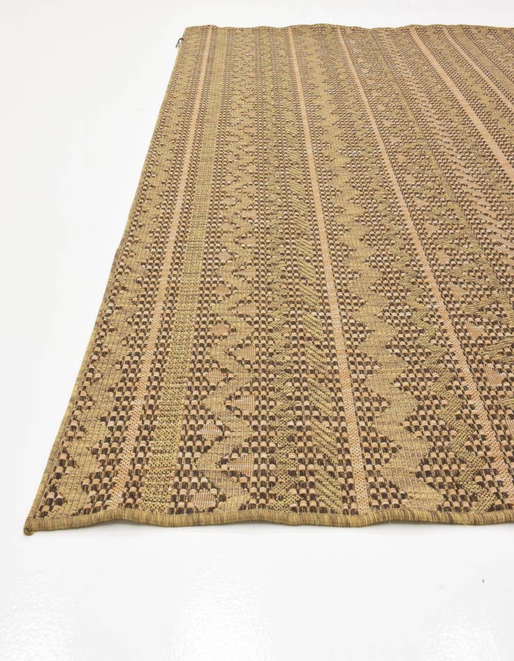 Detail image of  8' x 11' 4  Washable Modern Indoor / Outdoor Rug