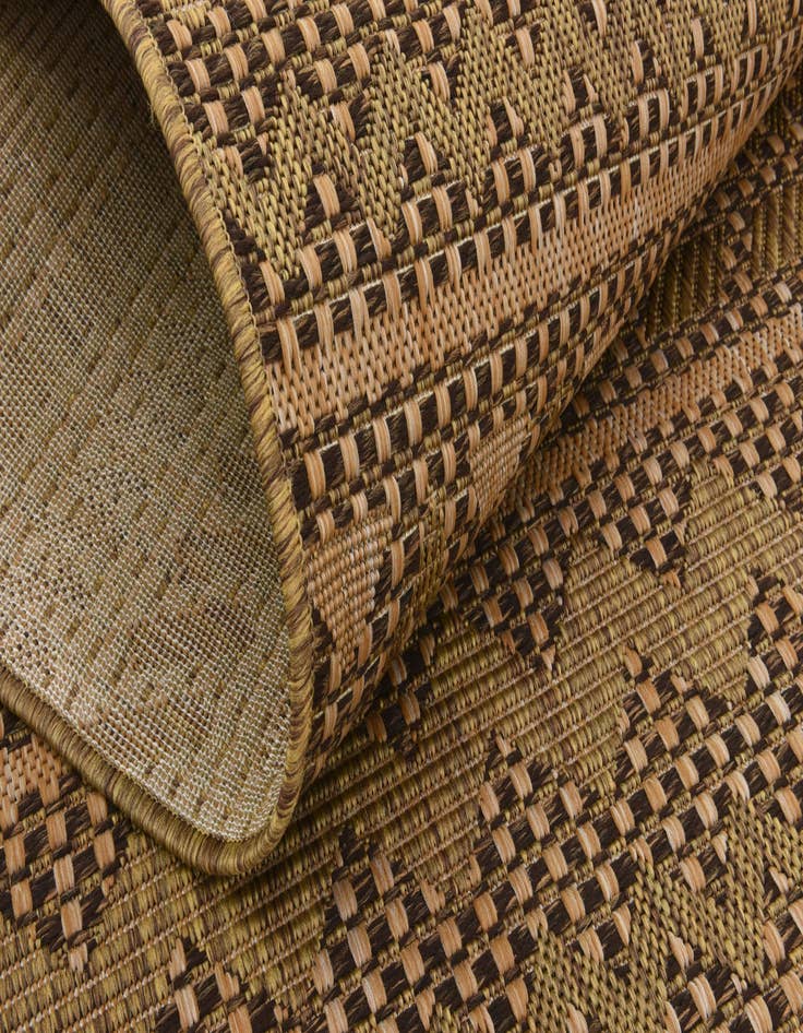 Detail image of  8' x 11' 4  Washable Modern Indoor / Outdoor Rug