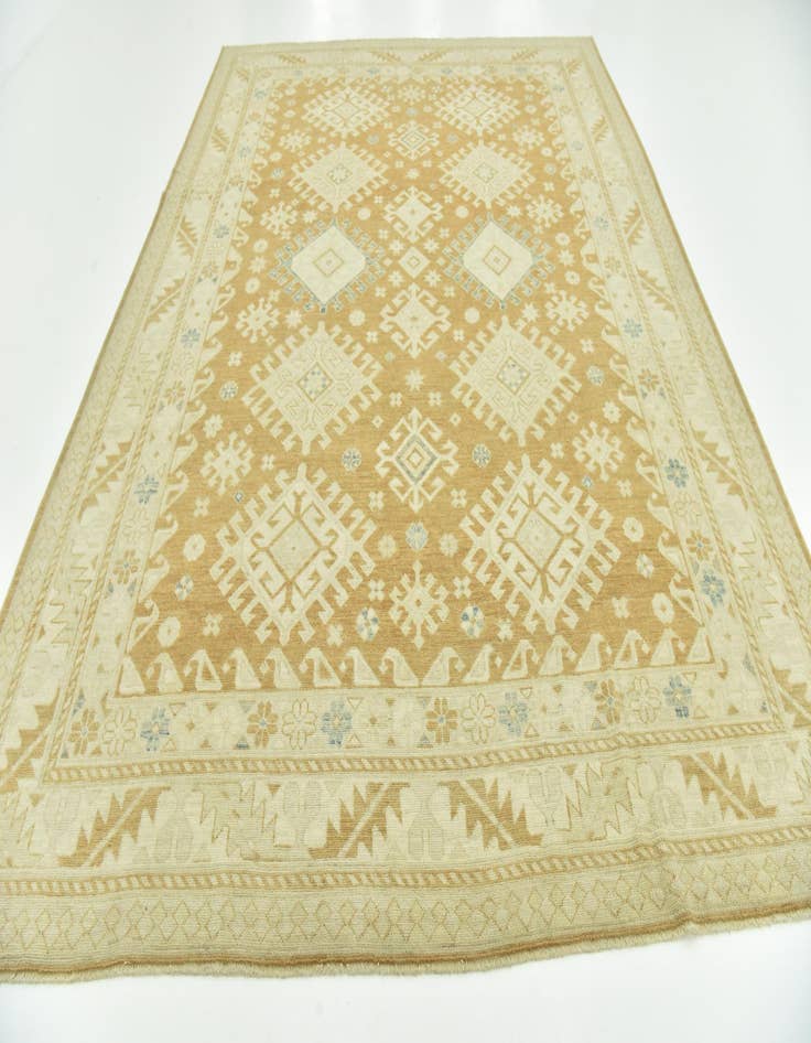 Detail image of  9' 6 x 12' 6  Hand Knotted Peshawar Ziegler Wool Rug