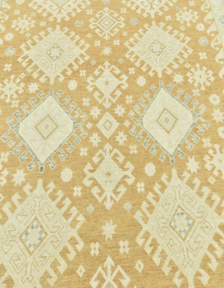 Detail image of  9' 6 x 12' 6  Hand Knotted Peshawar Ziegler Wool Rug