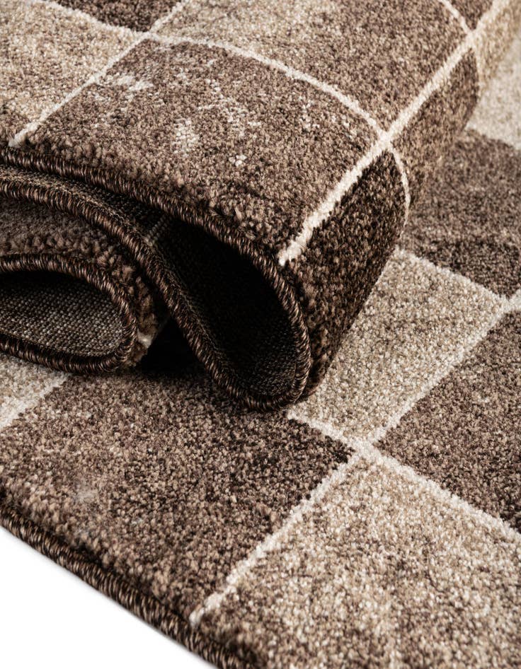 Detail image of  7' x 10' Savannah Rug