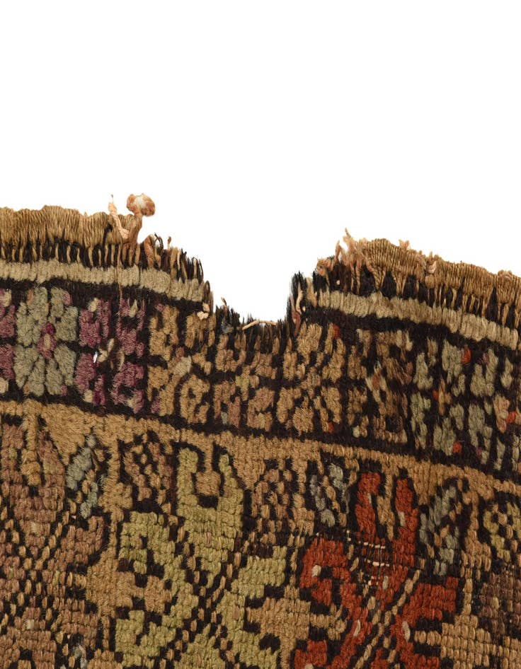 Detail image of  3' 3 x 3' 10  Hand Knotted Shiraz Persian Wool Rug